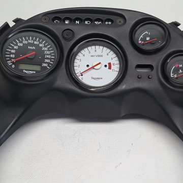 Cockpit / Instrument assembly