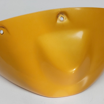 Cover tank voorzijde / Cover fuel tank